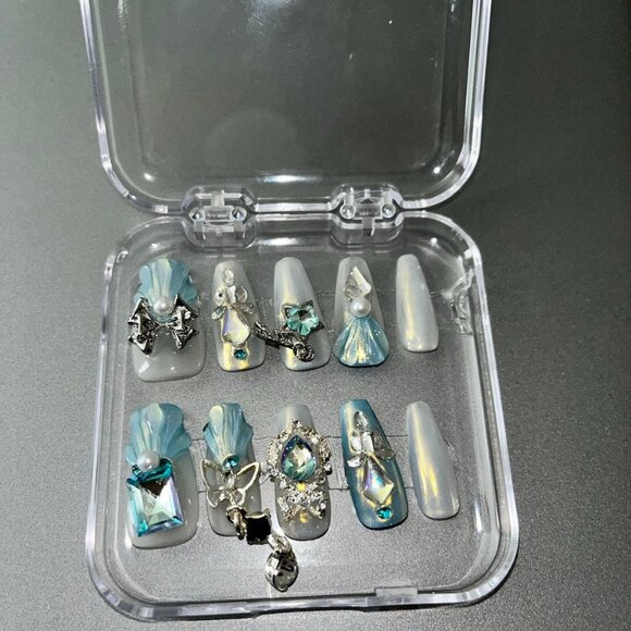 Hand Crafted Other - 10 Piece Hand crafted / Artisan Mermaid Fairy Press on Nails NWT